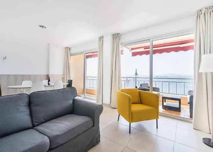 Piso En Primera Linea Con Vistas Directas Al Mar アパート *