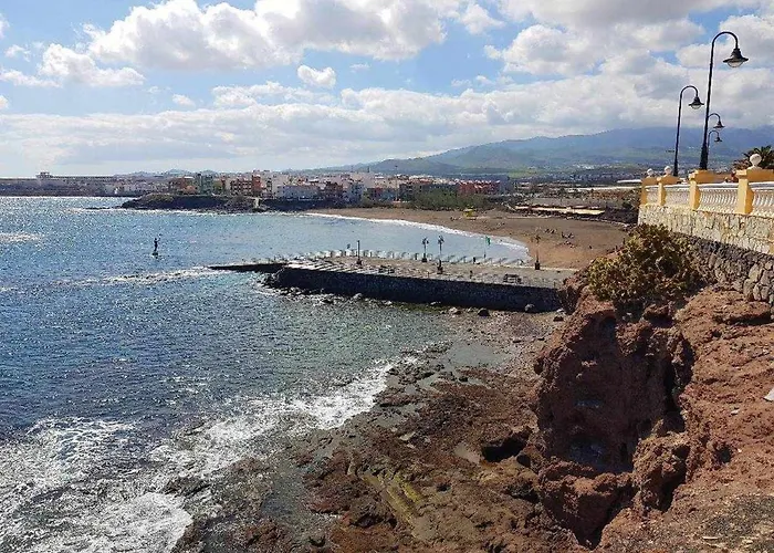 アパート Piso En Primera Linea Con Vistas Directas Al Mar メレナラ